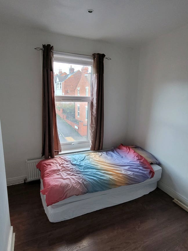 5 Star Spareroom in a Quiet Residential Place.  Main Photo