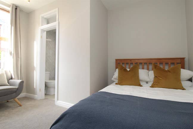Two rooms remain-Stunning shared house in LS13  Main Photo