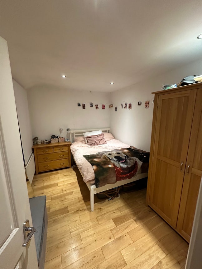 Lovely Tooting Double Room Main Photo