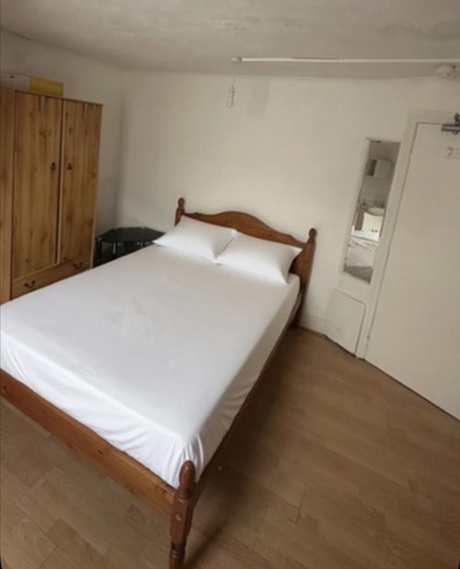 Double rooms available Main Photo