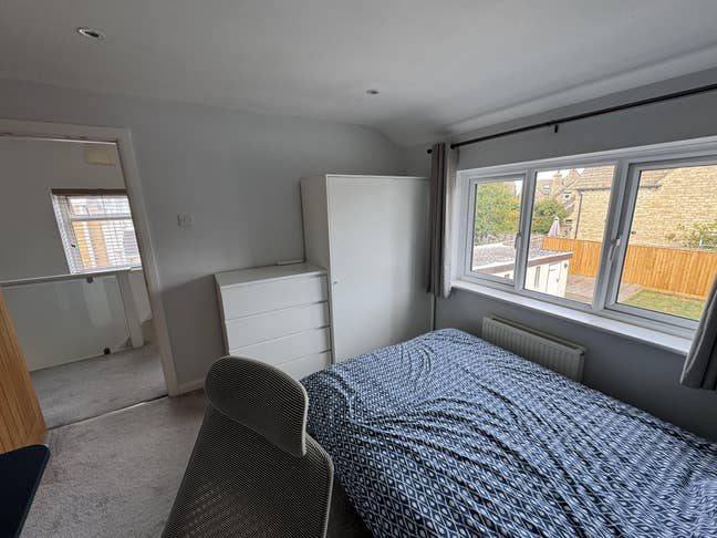 Double Room Long Hanborough Main Photo