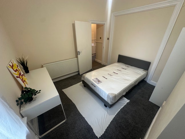 🥰🥰🥰2 Amazing Double Rooms Available Now🥰🥰🥰 Main Photo