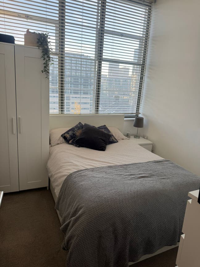 City centre, double room for rent! TUES 16TH DEC Main Photo