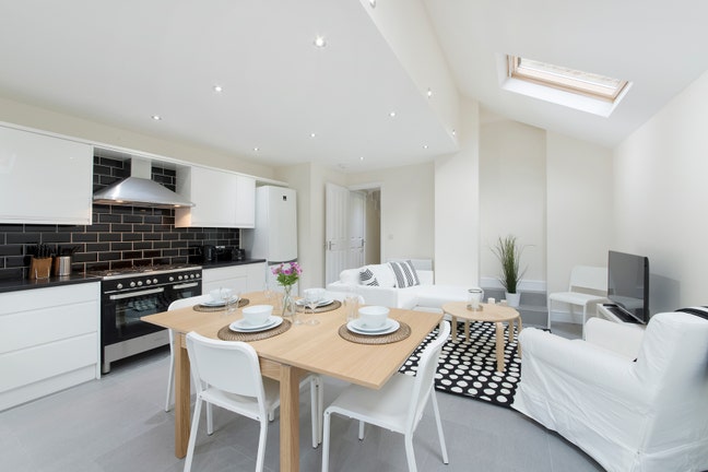 Beautiful Double Room in Prime Fulham Location Main Photo