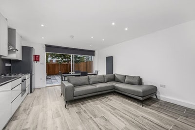 Double room in Hoxton  Main Photo