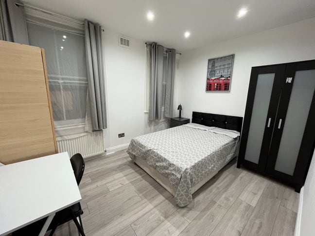 Comfortable Room 1 Minute from Northern Lin Main Photo