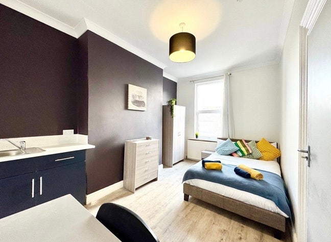 4 En-Suite Rooms & 2 Studios 1 Week Rent Free Main Photo