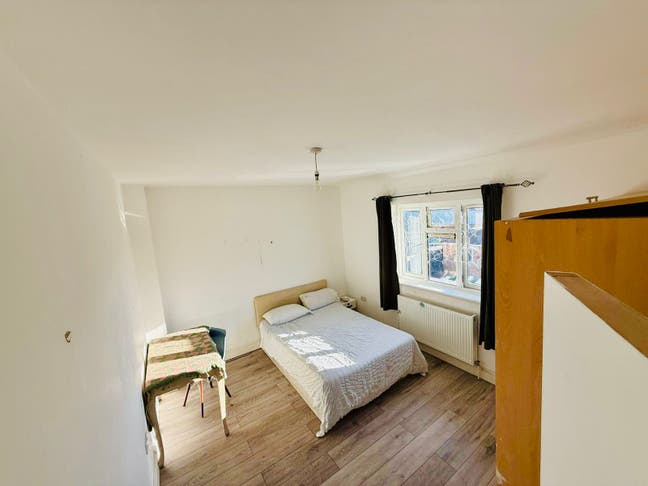 Bright Double Room In Male Household E17 Main Photo