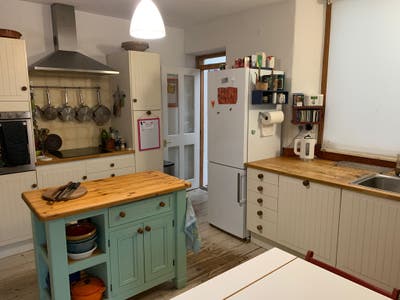 Totnes Homeshare &pound;349 p/m Main Photo