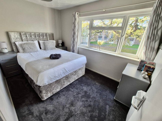 Fully Furnished Double Room  Main Photo