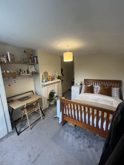 Stoke Newington room for sublet - 3 weeks Main Photo