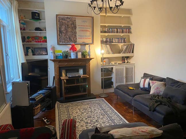 Room available London - Earlsfield  Main Photo