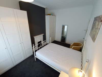 Professional home nr Lindley/Shops/HRi/Bus Main Photo