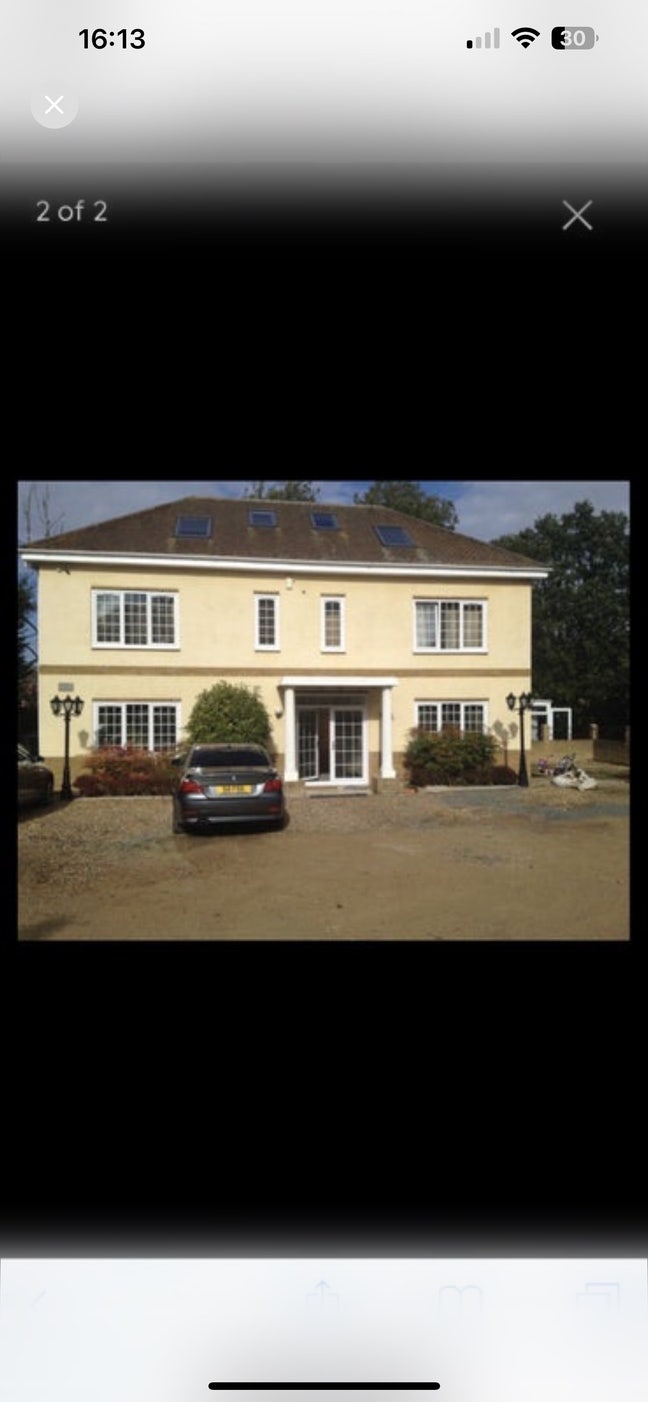 One bedroom studio annex with separate entrance  Main Photo