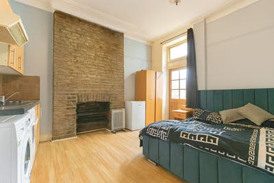 Kilburn🔥 Studio🏡Available Now Main Photo