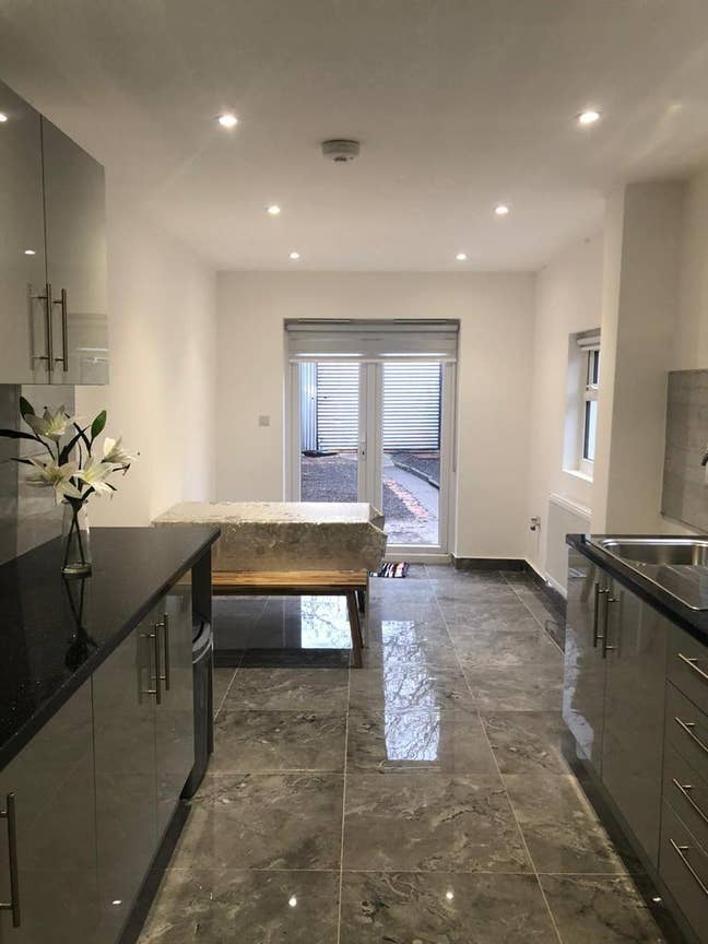 🌟 2 Rooms with Garden access Near the Station🌟 Main Photo