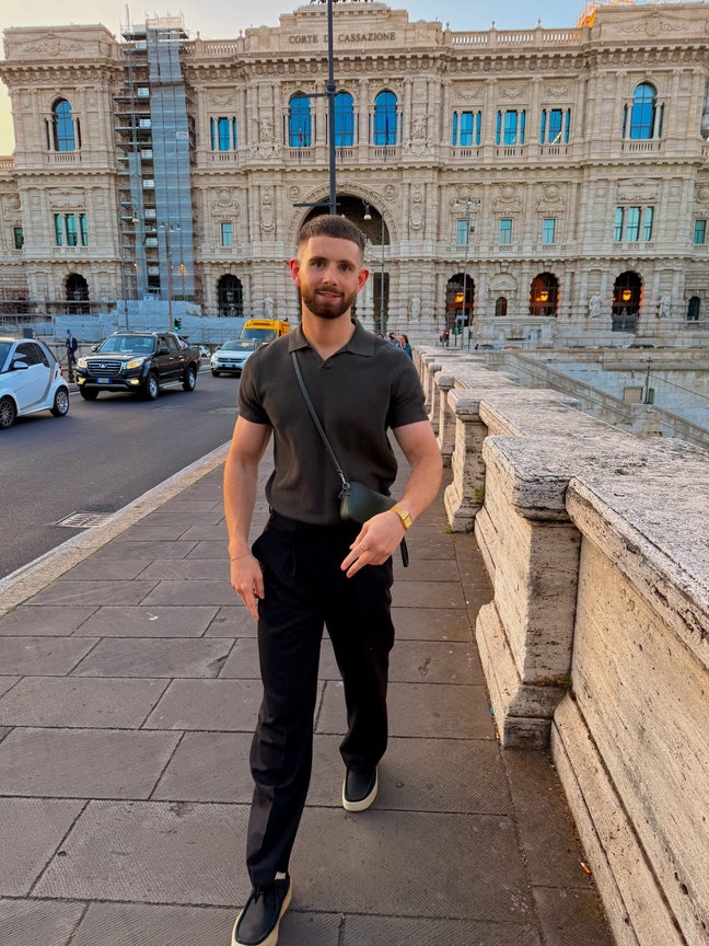 Young Professional Moving up North! Main Photo