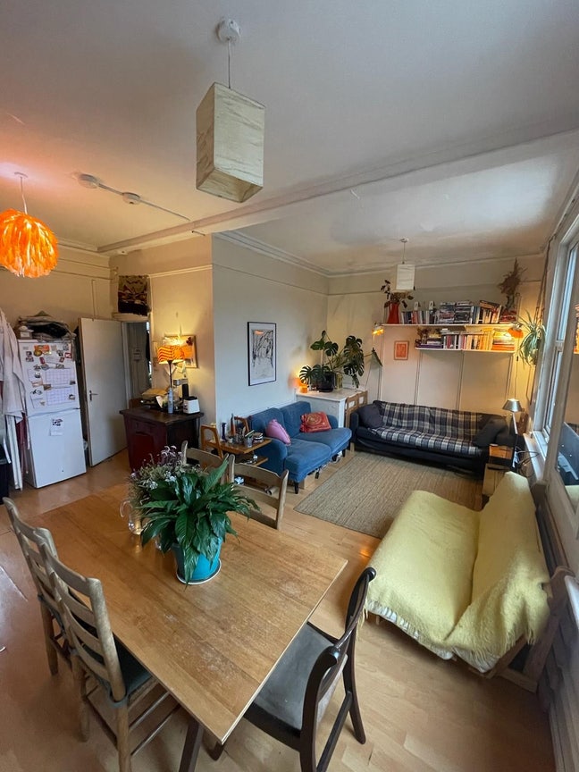 Room available immediately in Finsbury Park! Main Photo