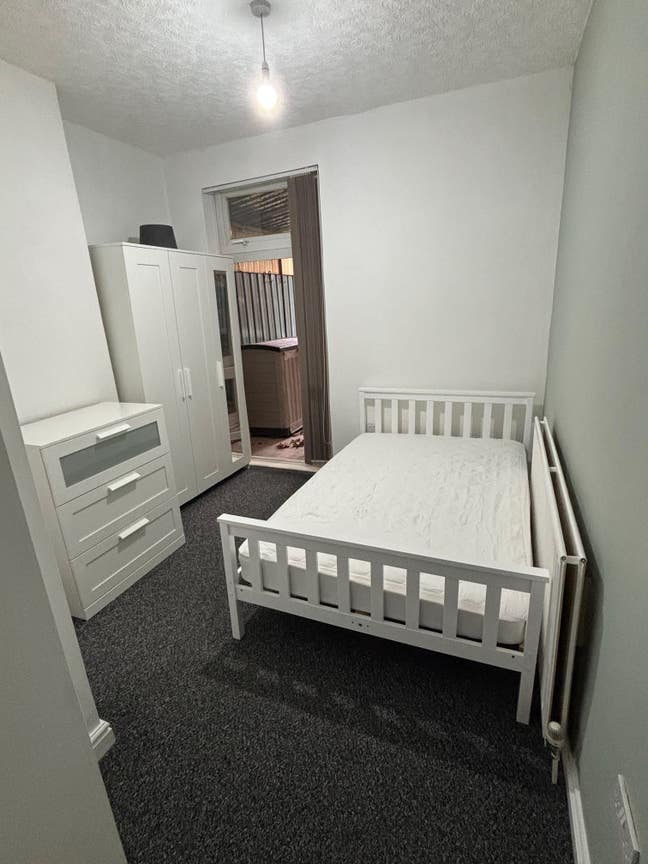 Executive double room with own En-Suite Main Photo