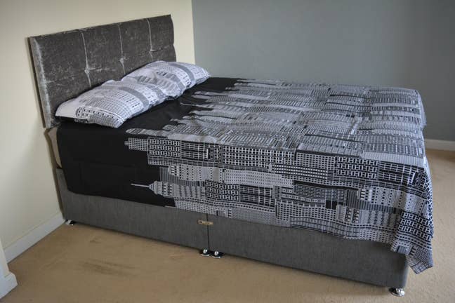 Double Room in LE4  WiFi & Bills Inc Main Photo