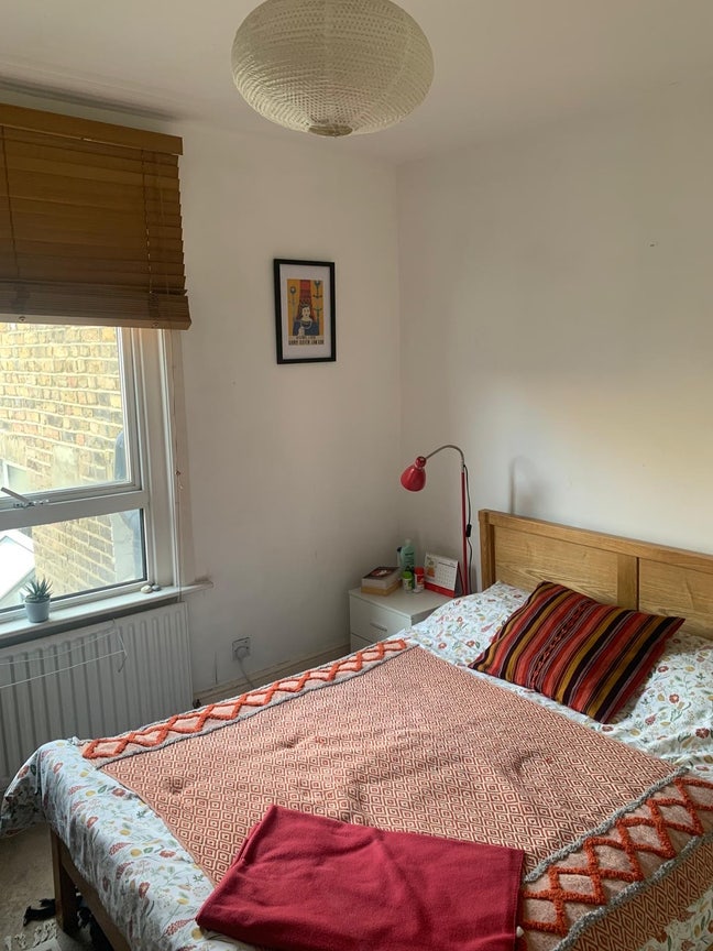 Double room in sociable Victorian  house  Main Photo