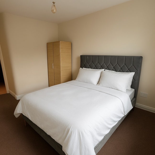 Double Bright Bedroom Inc All Bills in Wandsworth  Main Photo