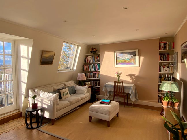 Top Floor Flat in Notting Hill Main Photo