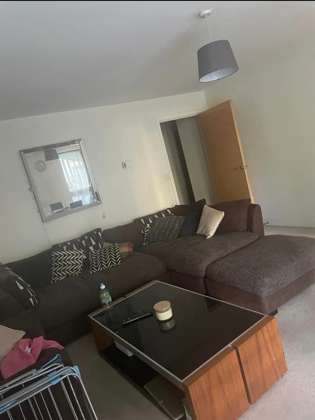 Two double rooms in colindale  Main Photo