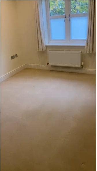 Double Room with Bills Included – RG1 6PN Main Photo