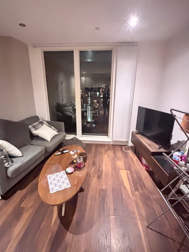 Double room in Salford/Castlefield apartment Main Photo