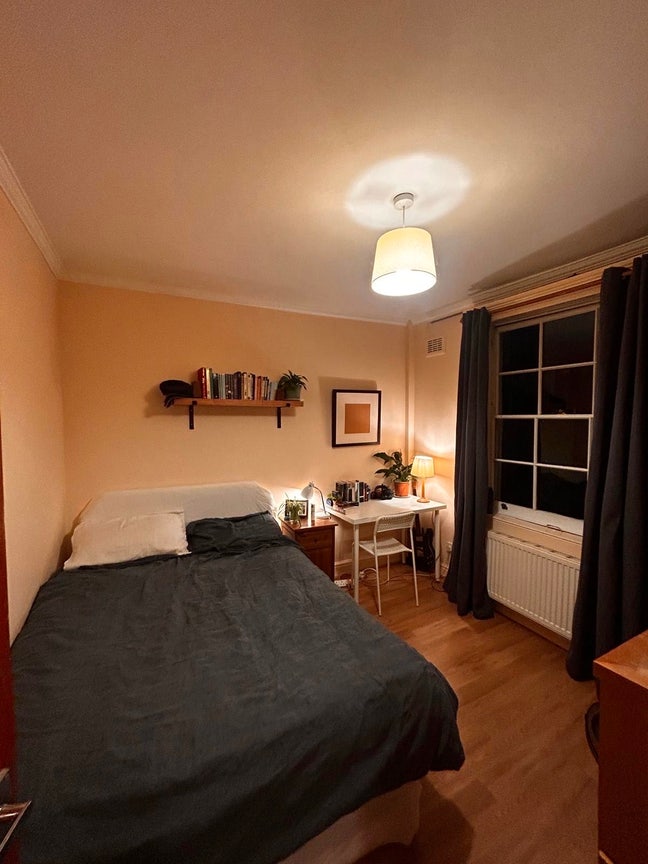 Room Available 30 Nov until 2 Jan Main Photo