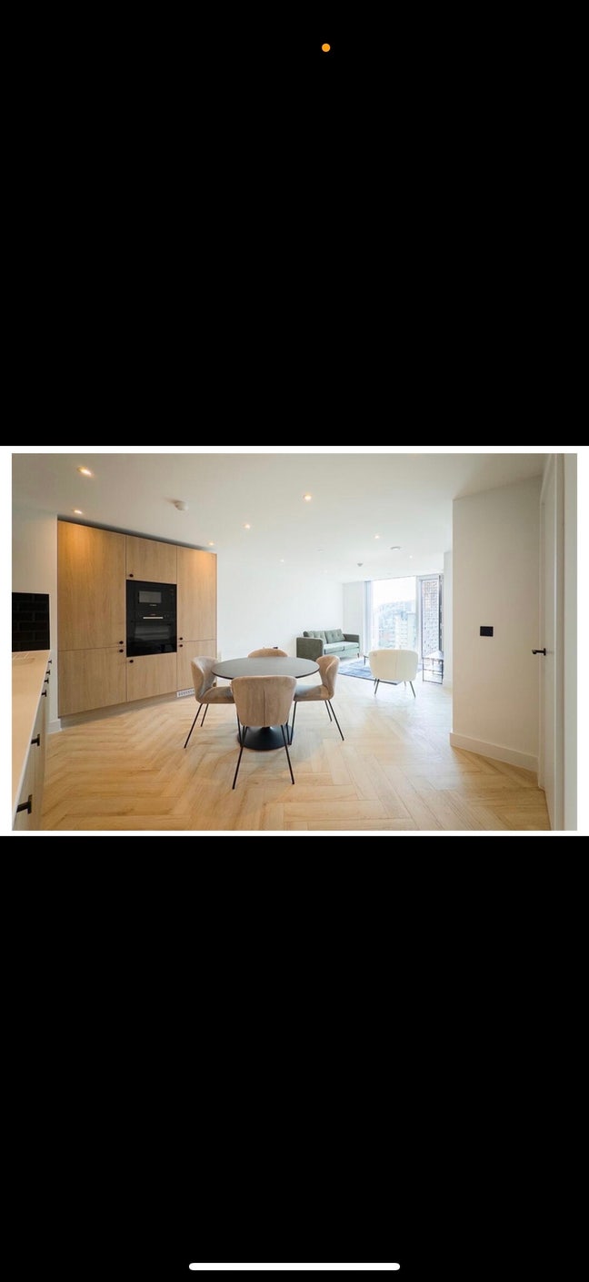 Double Room + own bathroom - Available  29th Dec  Main Photo