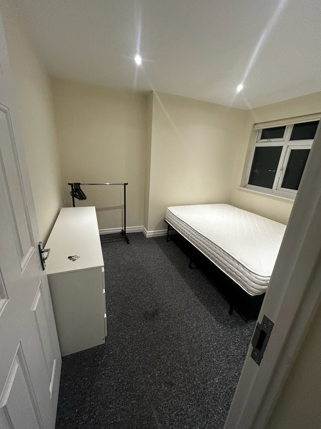 Room to Rent in Flatshare in Bishopston!  Main Photo