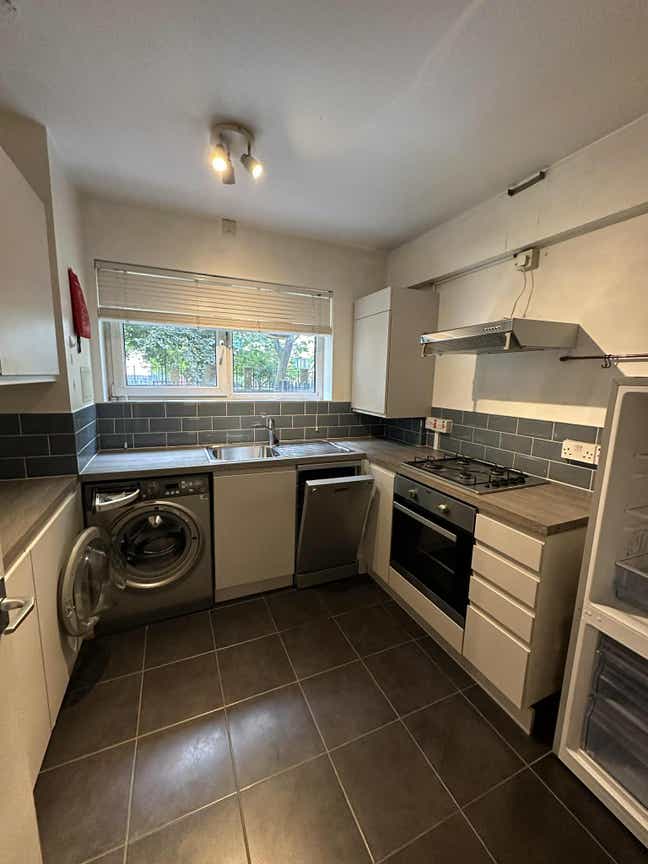 2-Bed Flat in Stockwell – £2,500 PCM (Bills Incld) Main Photo
