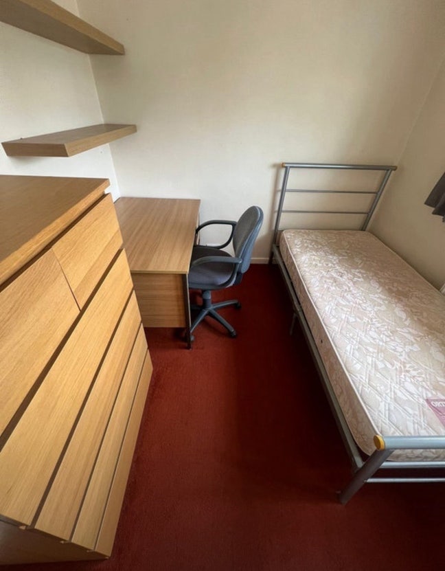 Single room  Main Photo