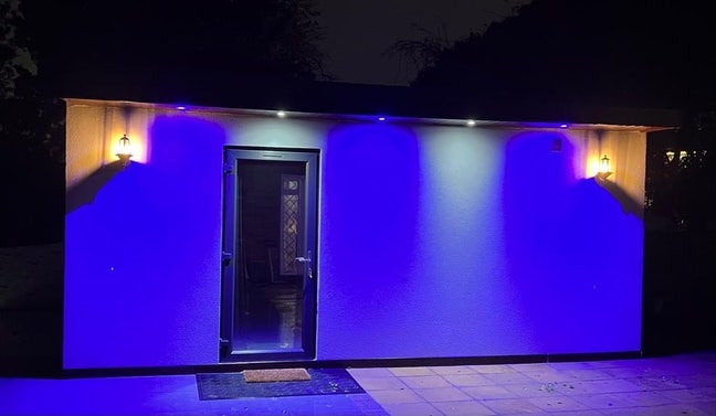 One Bed Detached Annex  Main Photo