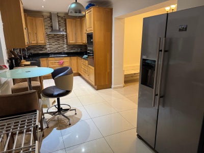 Rooms for rent NW2 Main Photo