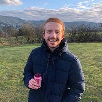 I am a 28-year-old political journalist who w... Main Photo