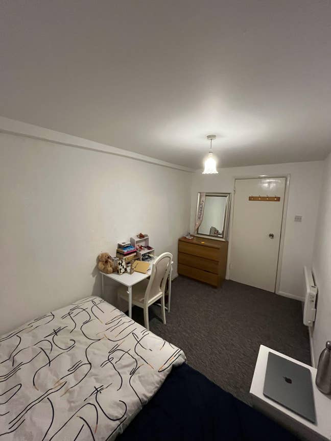 Flat 3, 36-37 Westgate Bath city center Main Photo