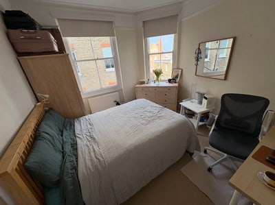 Double Room in Fulham  Main Photo