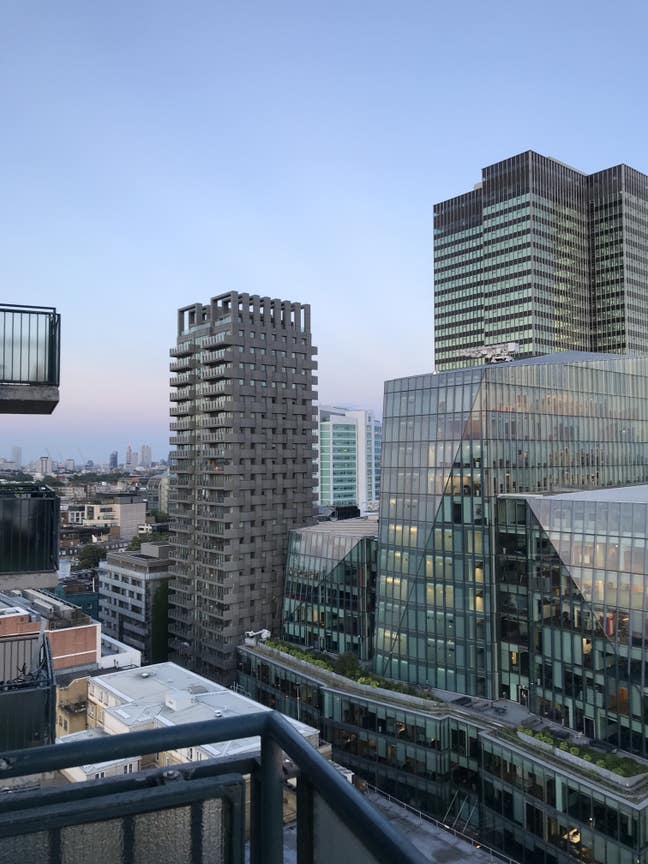 Double room in -Zone 1 Euston/Warren St Main Photo