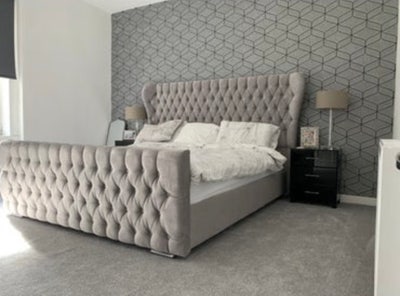 Large room with bay window for rent  Main Photo