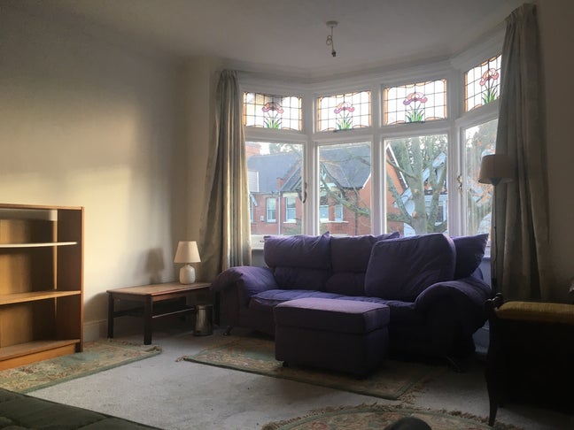 2 Lodgers for solar house, south Luton Main Photo