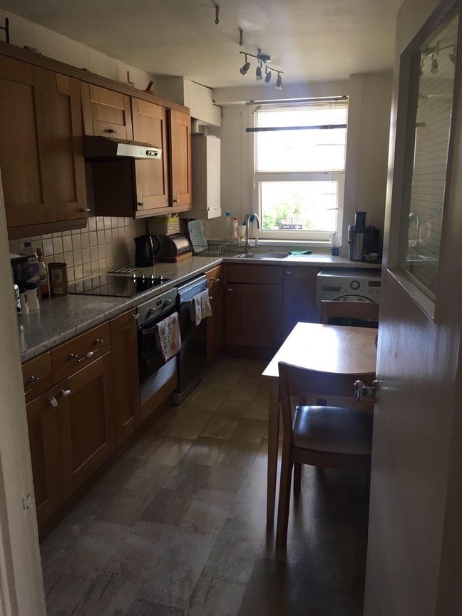 Double Room in Lovely Flat – All Bills Included Main Photo