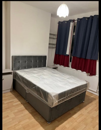 Rooms to rent Main Photo