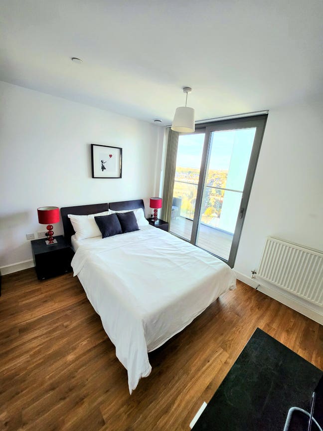 Double Room with En Suite and private balcony Main Photo