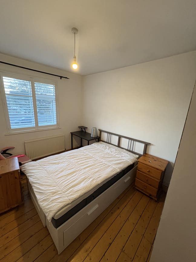 Double room with own bathroom  Main Photo