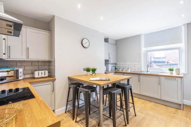 2026-2027 student tenancy takeover Main Photo