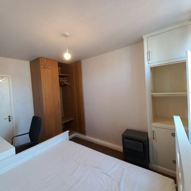 Double Bed Room  Main Photo