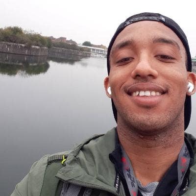 Young man looking for a house share Main Photo